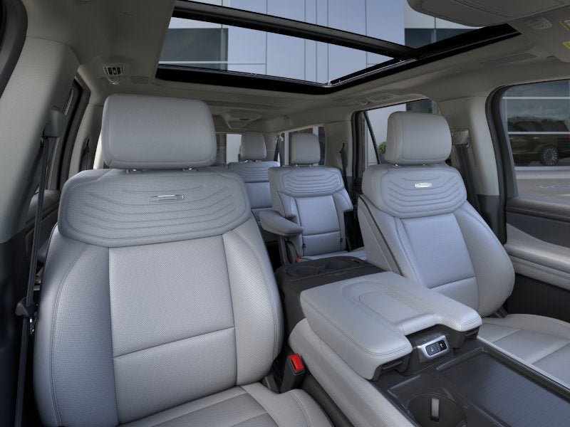 New 2025 Ford Expedition Max Platinum w/ Platinum Ultimate Package AWD/4WD image 10