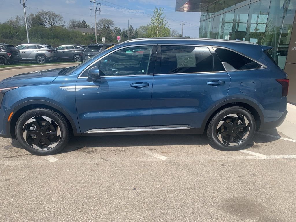 Used 2025 Kia Sorento SX Prestige AWD/4WD image 2