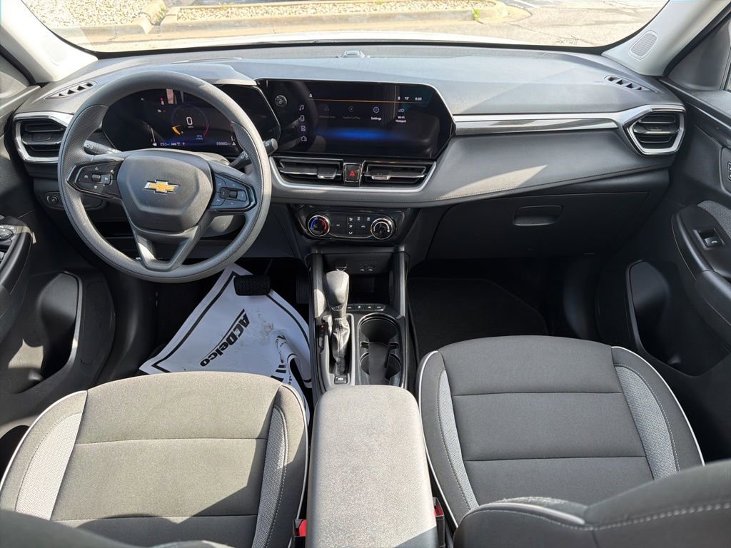 Certified 2025 Chevrolet TrailBlazer LT AWD/4WD image 13