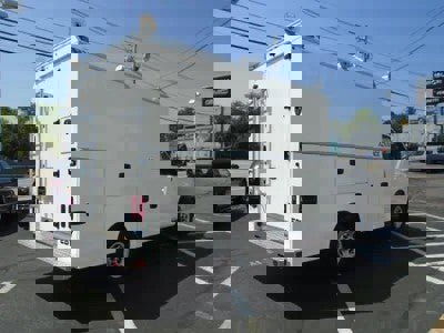 New 2025 GMC Savana 3500 w/ Power Convenience Package image 4