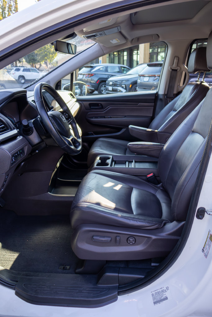 Used 2018 Honda Odyssey EX-L image 15
