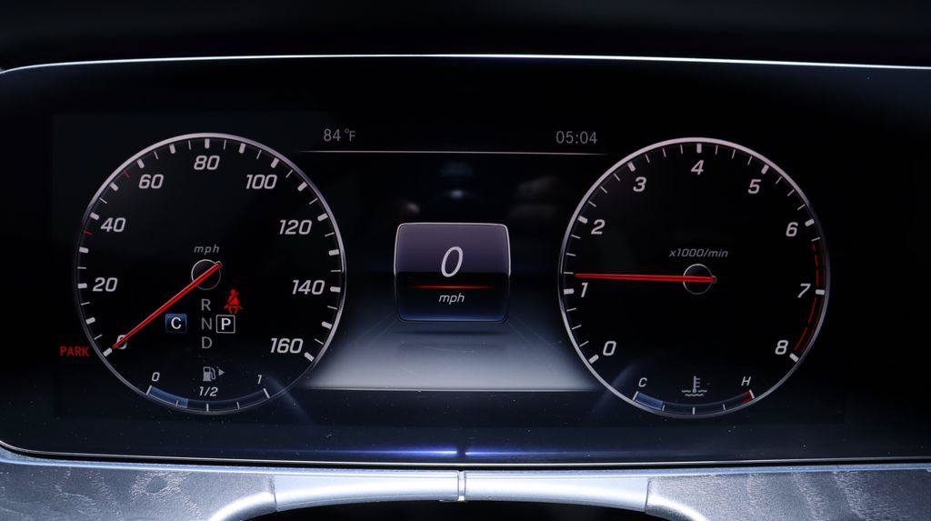 Used 2020 Mercedes-Benz E 450 Coupe w/ AMG Line image 18
