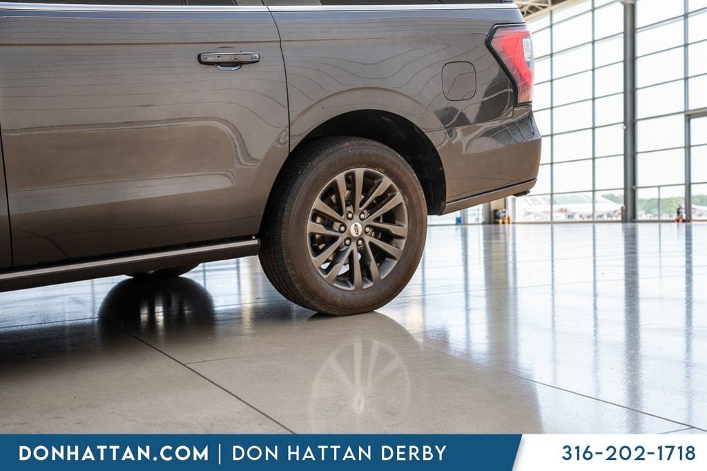 Used 2021 Ford Expedition Max Limited image 26