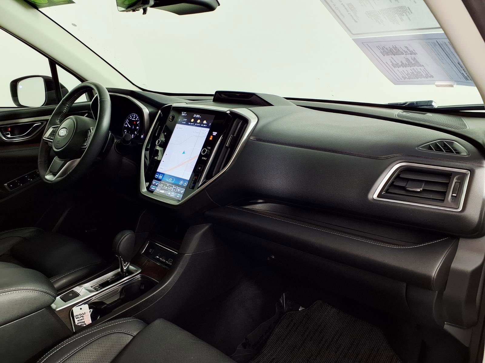 Used 2023 Subaru Ascent Touring AWD/4WD image 9