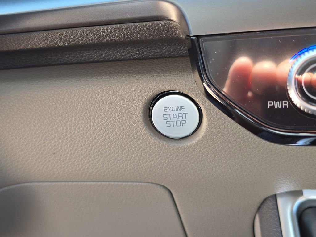 New 2026 Kia Carnival LX image 27