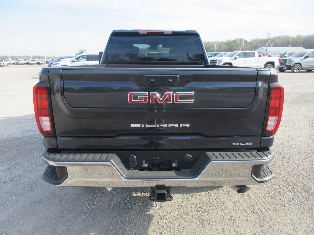 New 2026 GMC Sierra 2500 SLE image 5