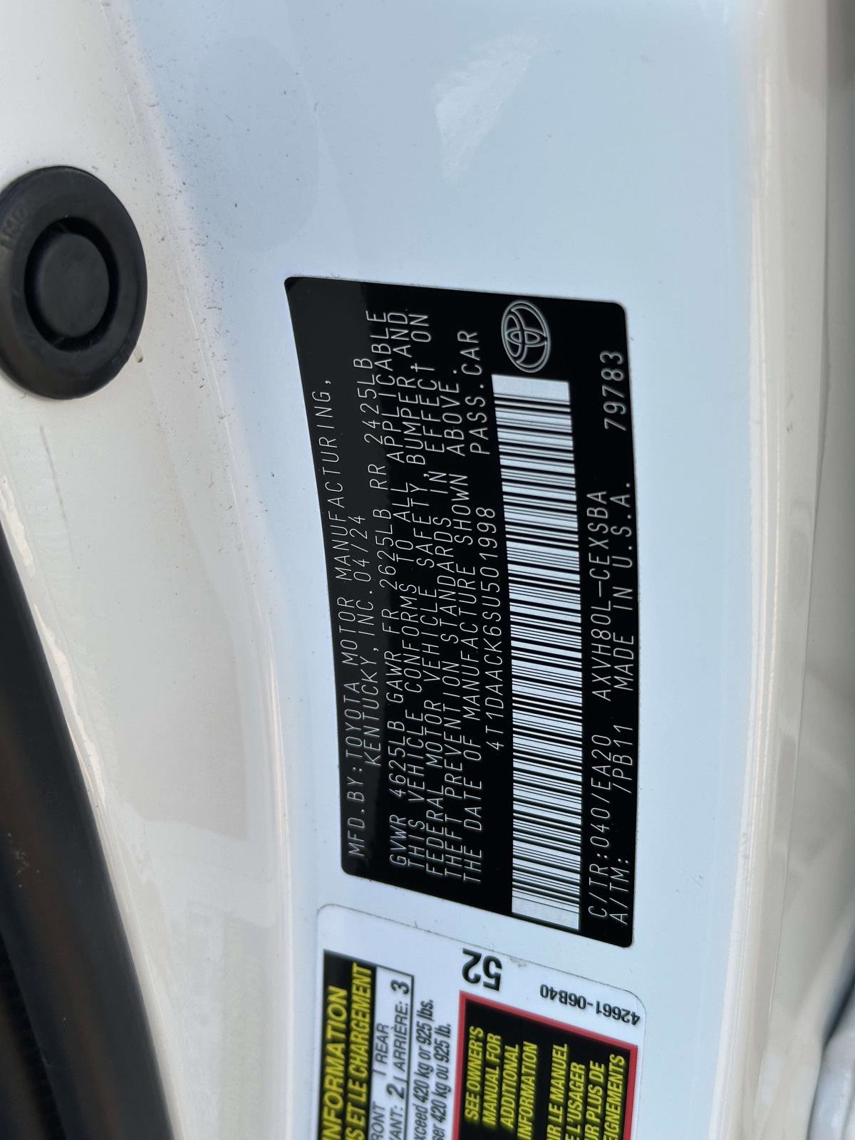 Used 2025 Toyota Camry SE image 15