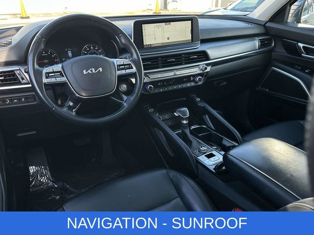 Used 2022 Kia Telluride S image 2