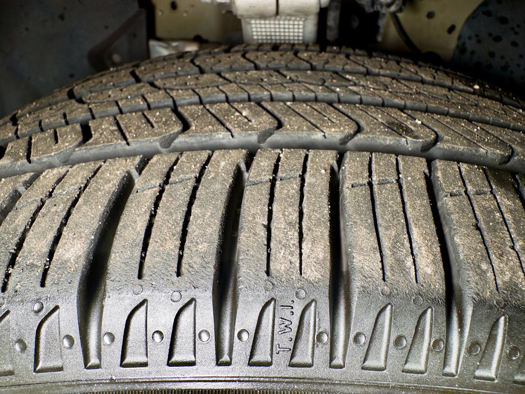 Used 2018 Tesla Model 3 Long Range image 34