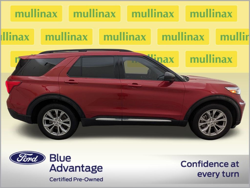 Certified 2022 Ford Explorer XLT w/ Equipment Group 202A image 2