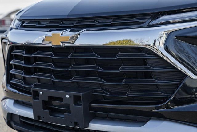 Used 2024 Chevrolet TrailBlazer LT image 11