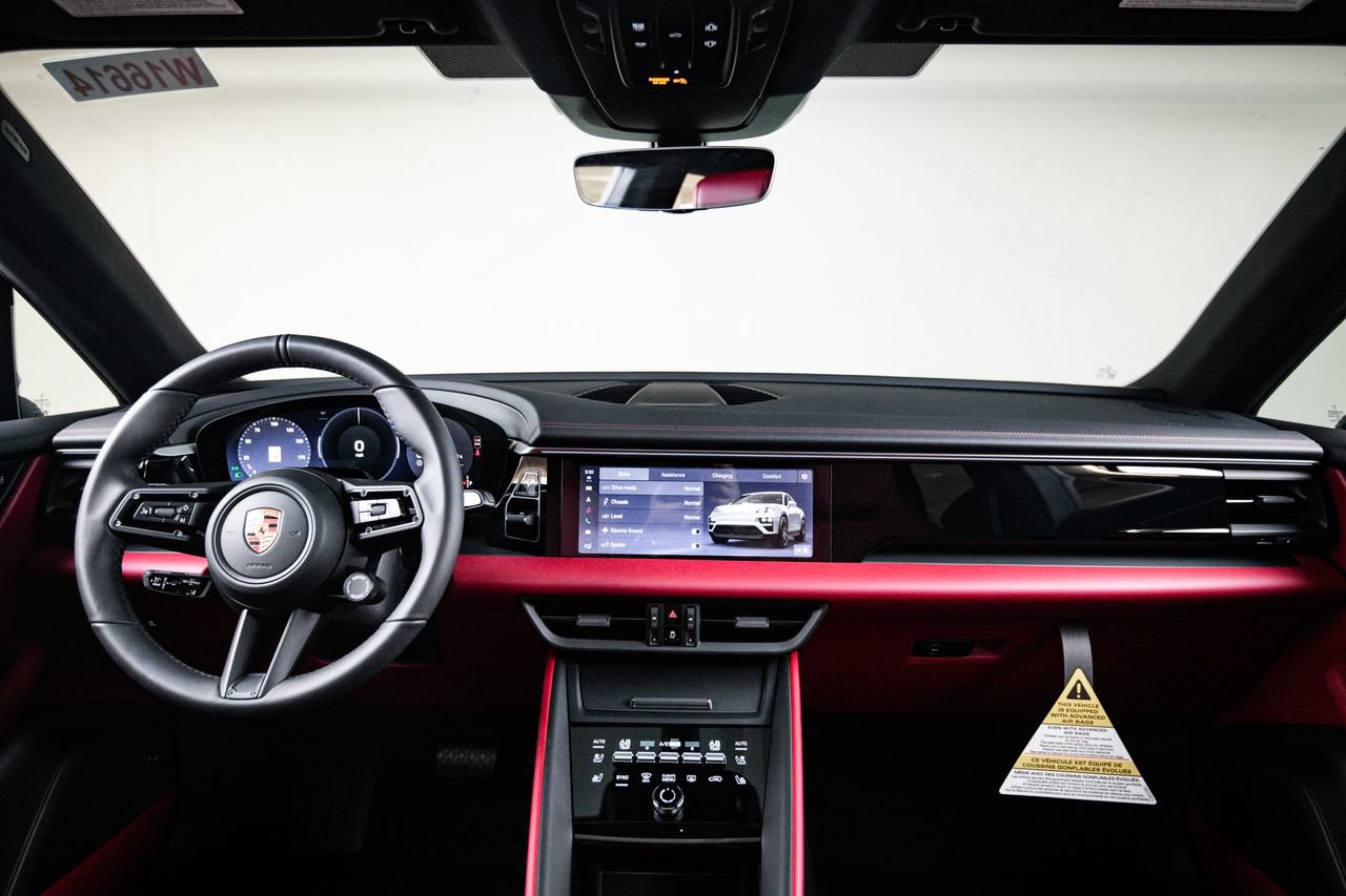 New 2026 Porsche Macan Electric RWD image 25