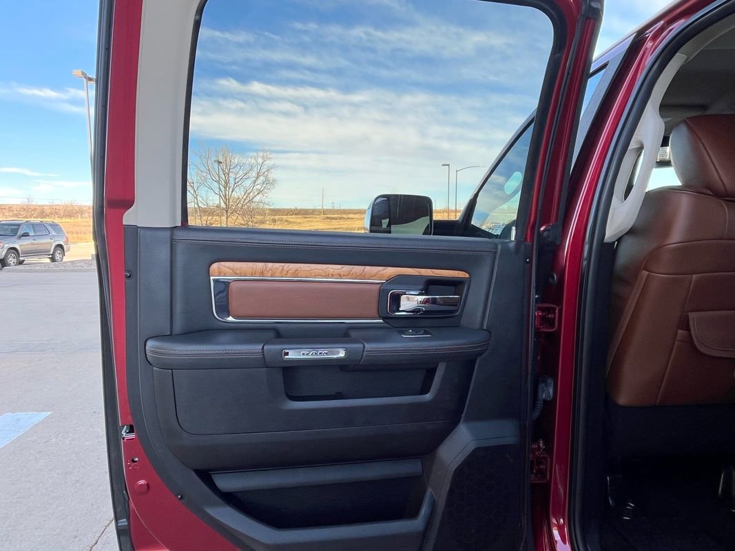Used 2013 RAM 2500 Longhorn w/ Convenience Group image 17