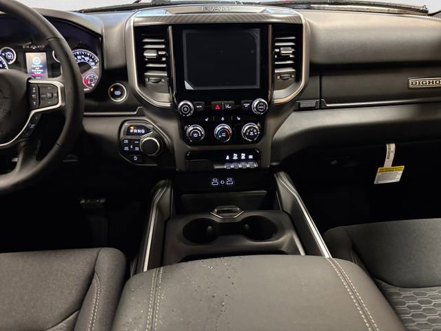 New 2026 RAM 1500 4x4 Crew Cab image 12