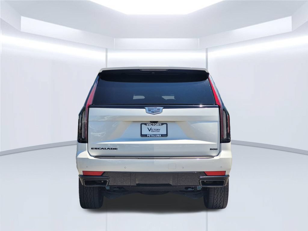 Used 2022 Cadillac Escalade Sport Platinum w/ LPO, ONYX Package AWD/4WD image 6
