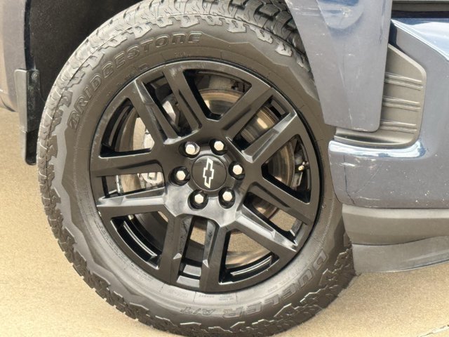 Used 2021 Chevrolet Silverado 1500 RST AWD/4WD image 31