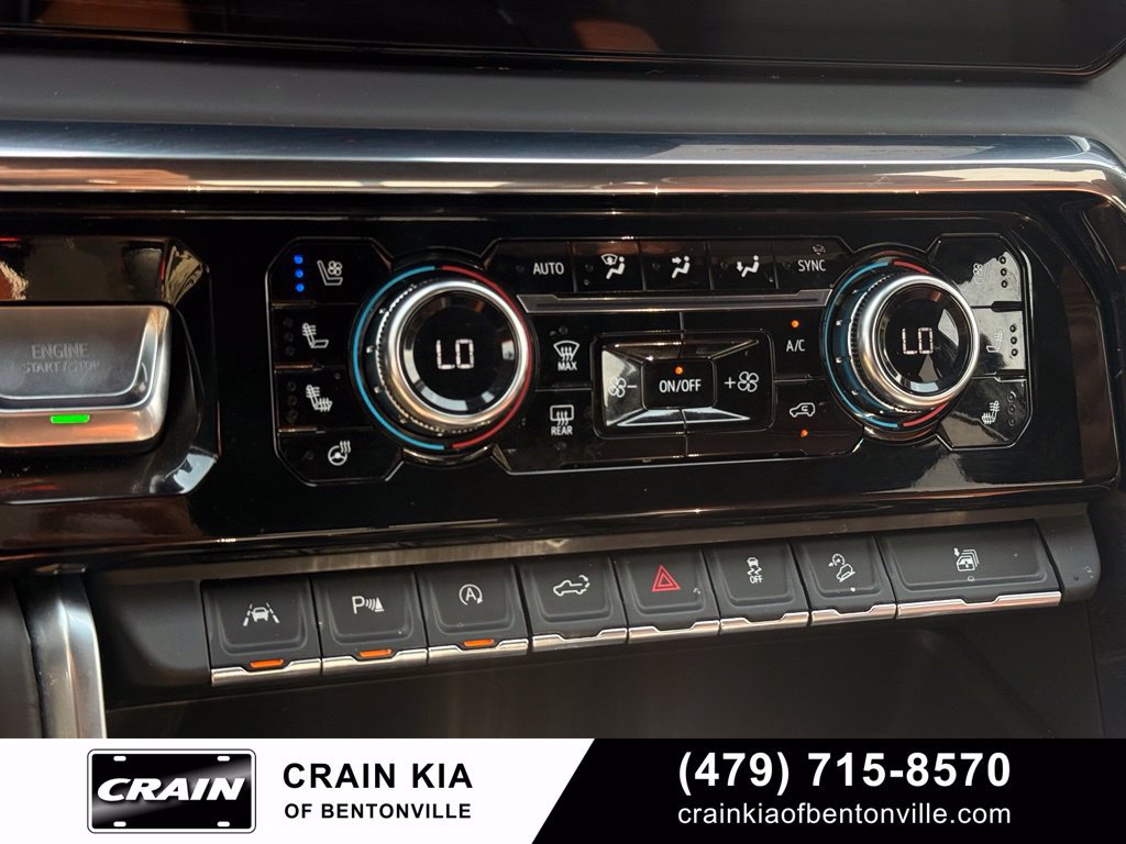 Used 2024 GMC Sierra 1500 Denali Ultimate AWD/4WD image 17