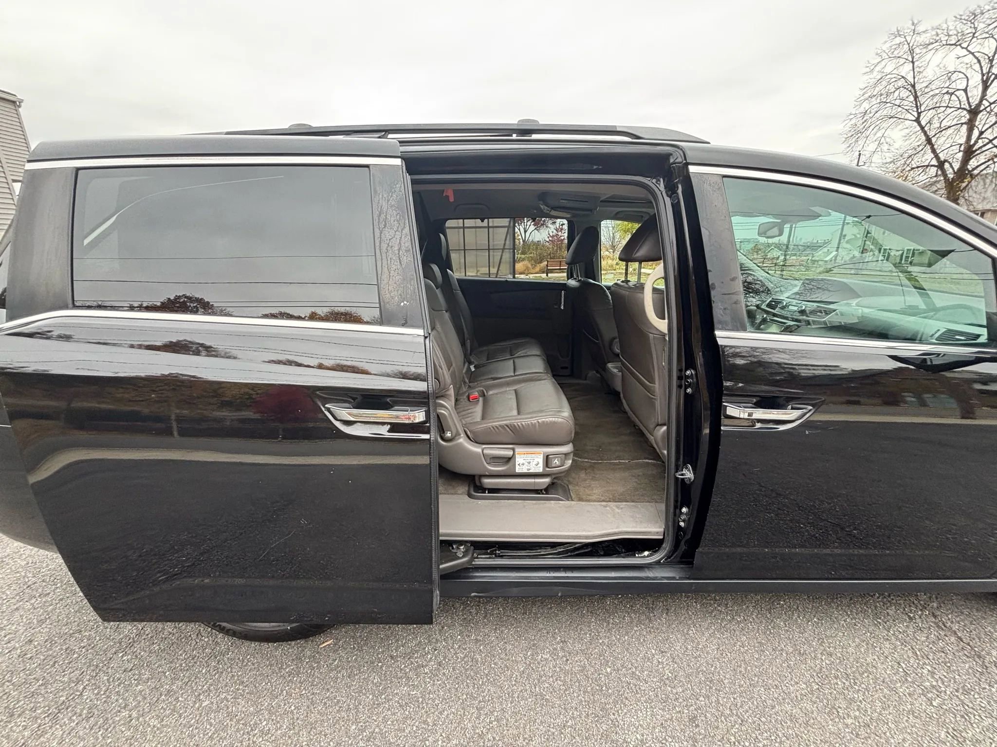 Used 2017 Honda Odyssey EX-L image 25