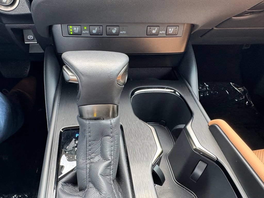 Used 2025 Lexus ES 300h F Sport FWD image 23