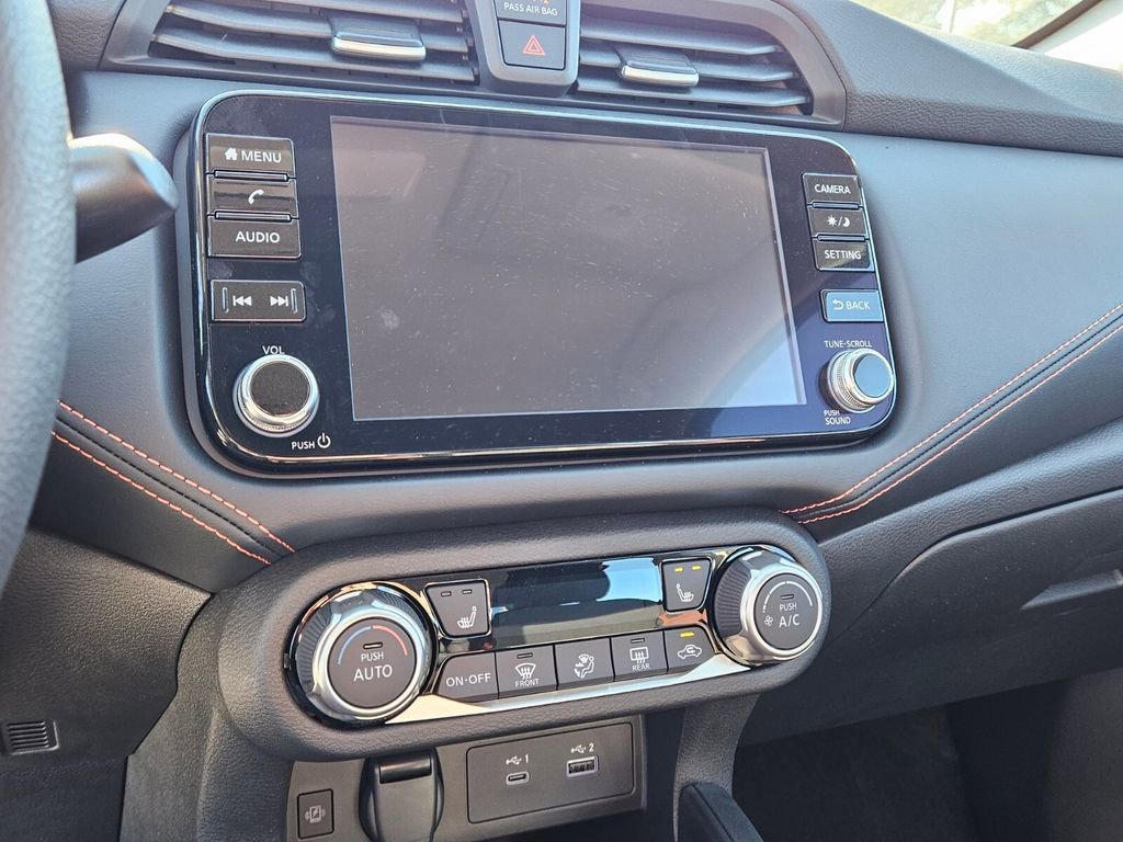 New 2025 Nissan Versa SR w/ Trunk Package image 20