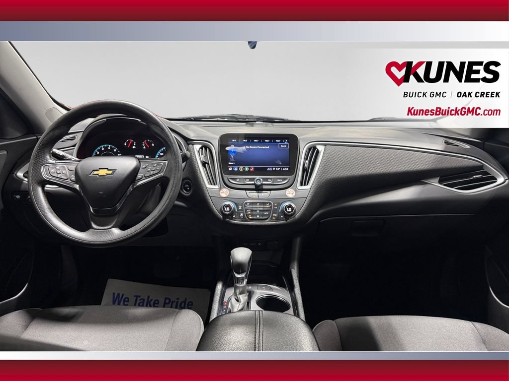 Used 2024 Chevrolet Malibu LT FWD image 25
