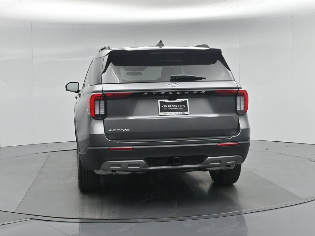 New 2026 Ford Explorer Active w/ Active Comfort Package RWD image 54