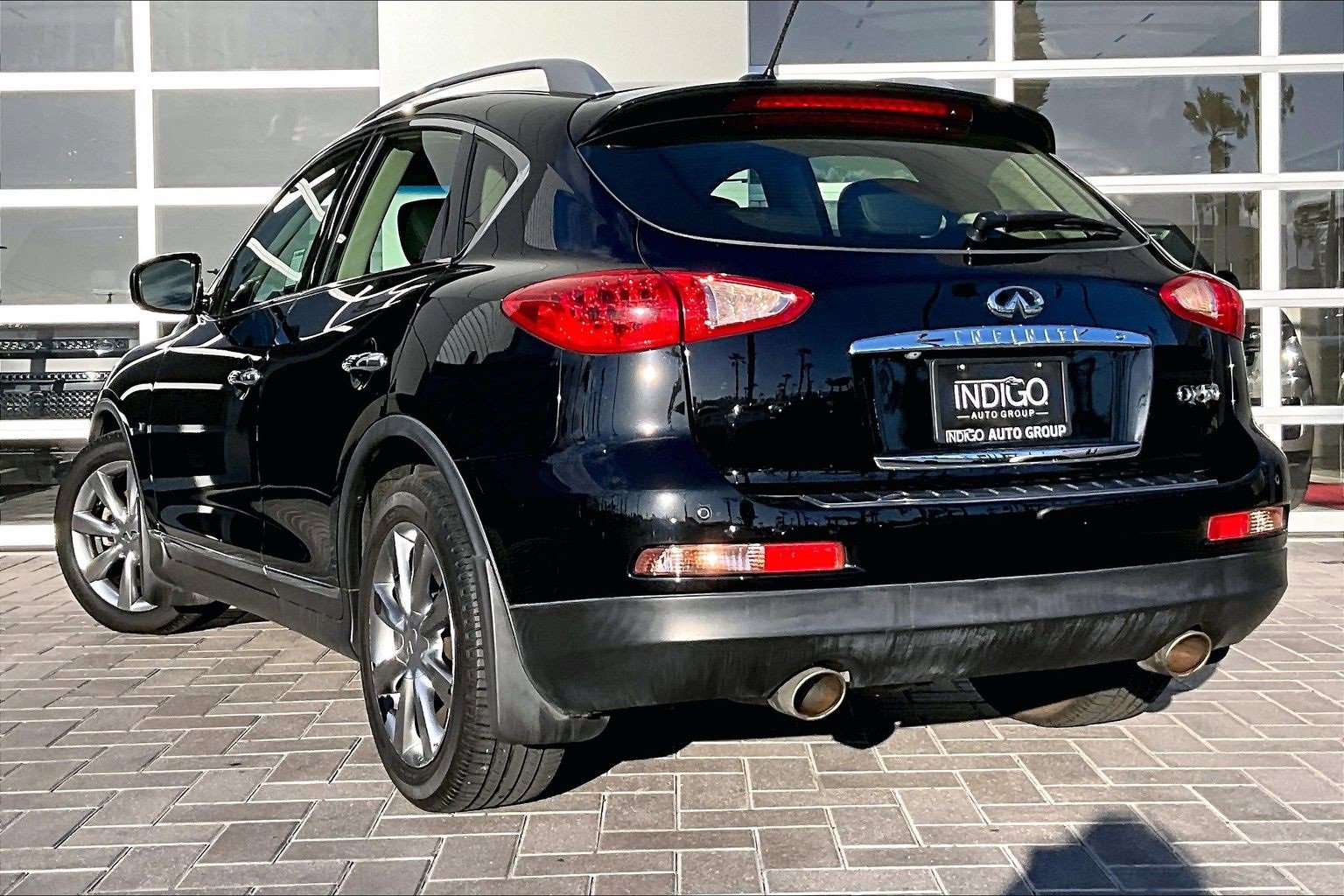 Used 2015 INFINITI QX50 Journey w/ Premium Package image 11