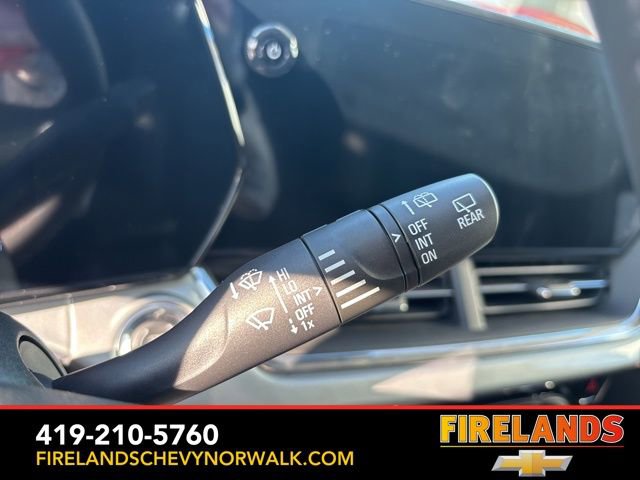 New 2025 Chevrolet Trax LT w/ Sunroof Package image 20