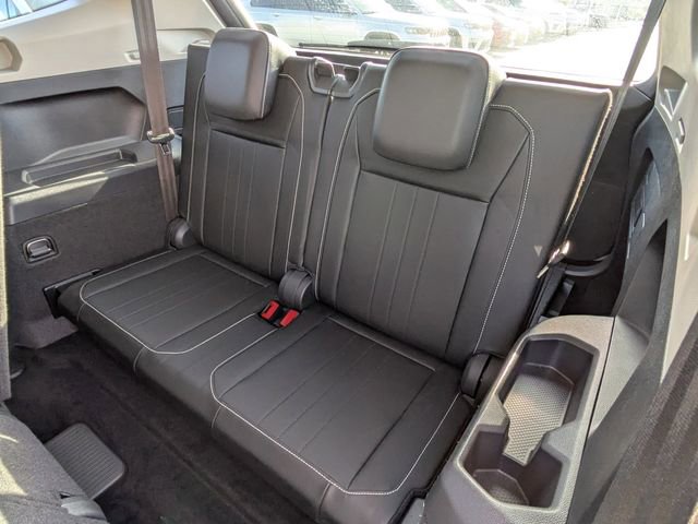 Used 2023 Volkswagen Tiguan SE image 15