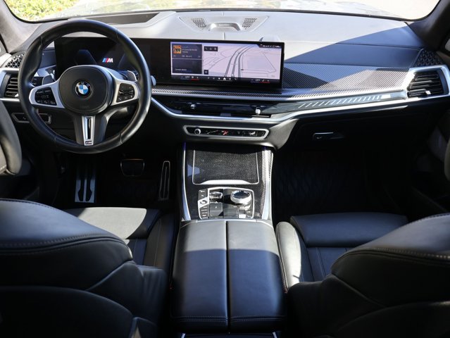 Used 2025 BMW X7 M60i AWD/4WD image 22