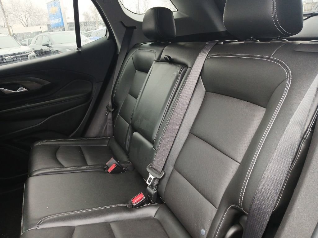 Certified 2024 GMC Terrain SLT image 26