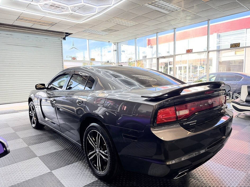 Used 2014 Dodge Charger R/T AWD/4WD image 15