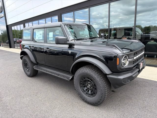 New 2026 Ford Bronco 4-Door w/ Sasquatch Package