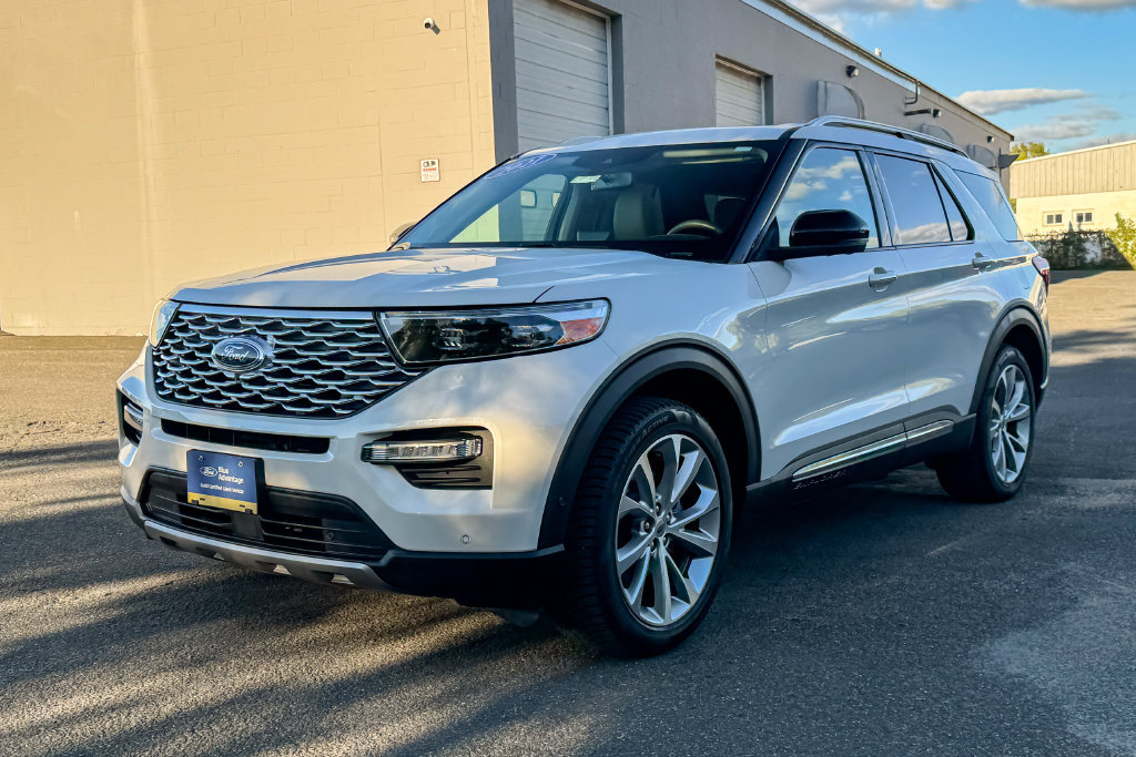 Certified 2021 Ford Explorer Platinum w/ Equipment Group 601A AWD/4WD image 7
