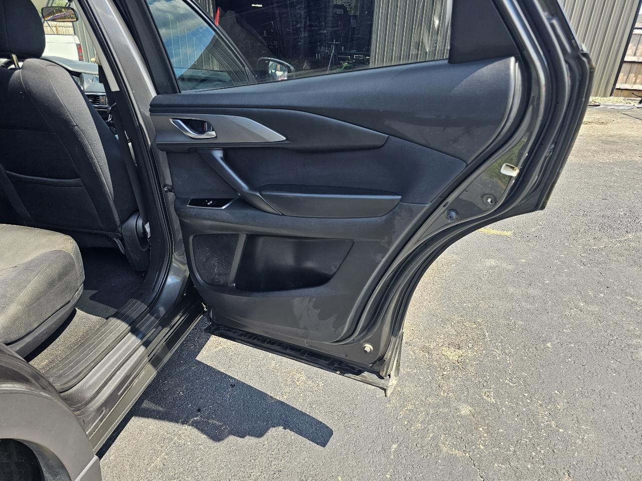 Used 2017 MAZDA CX-9 Sport AWD/4WD image 16