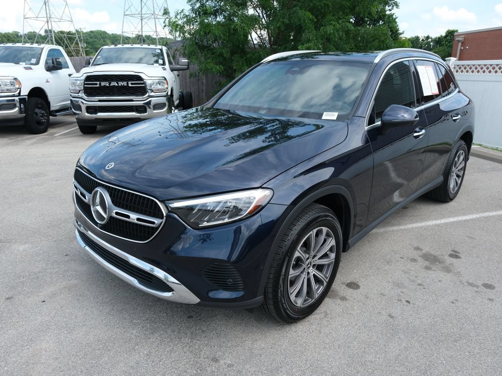 Used 2023 Mercedes-Benz GLC 300 image 11