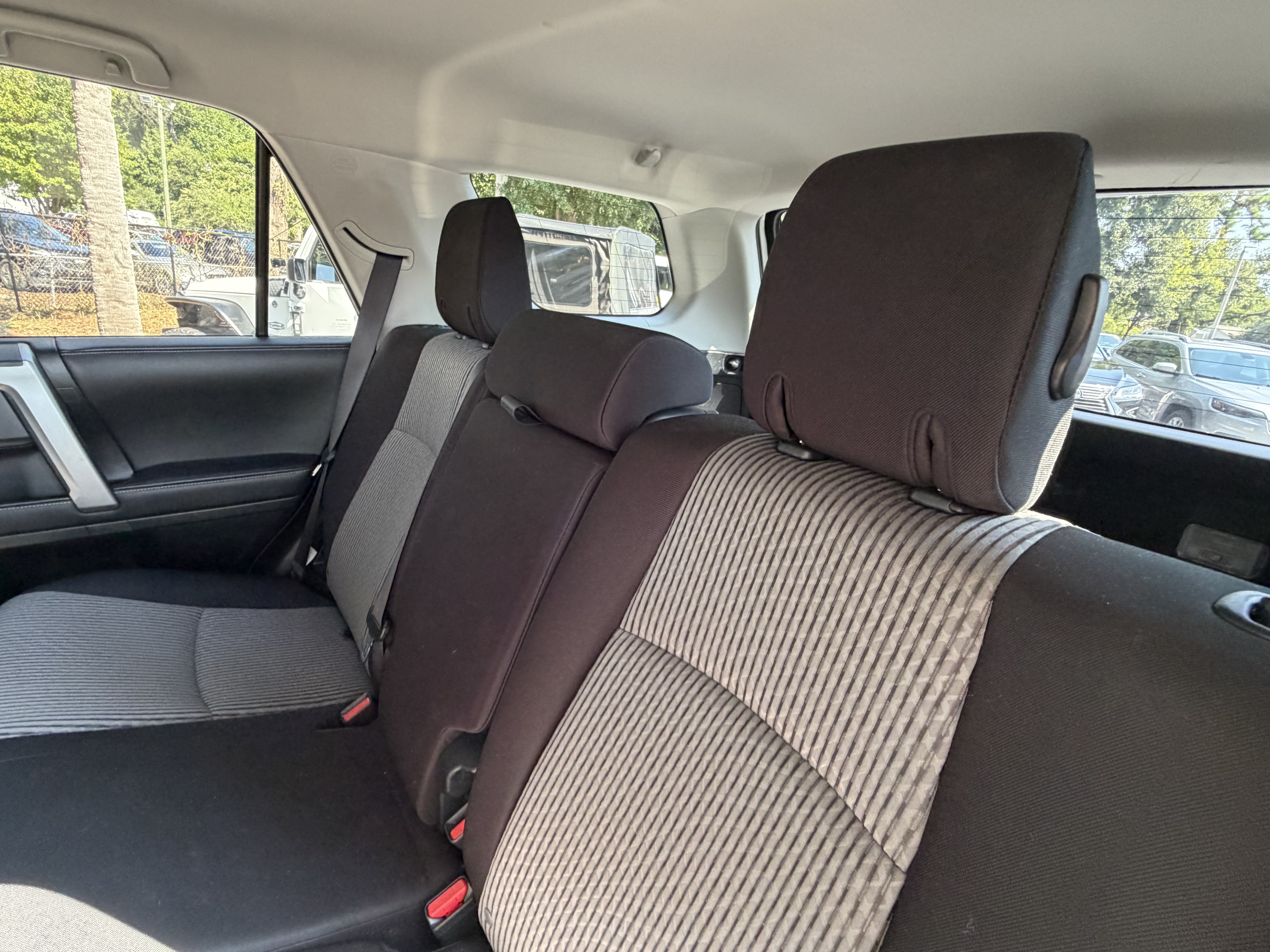 Used 2023 Toyota 4Runner SR5 AWD/4WD image 34