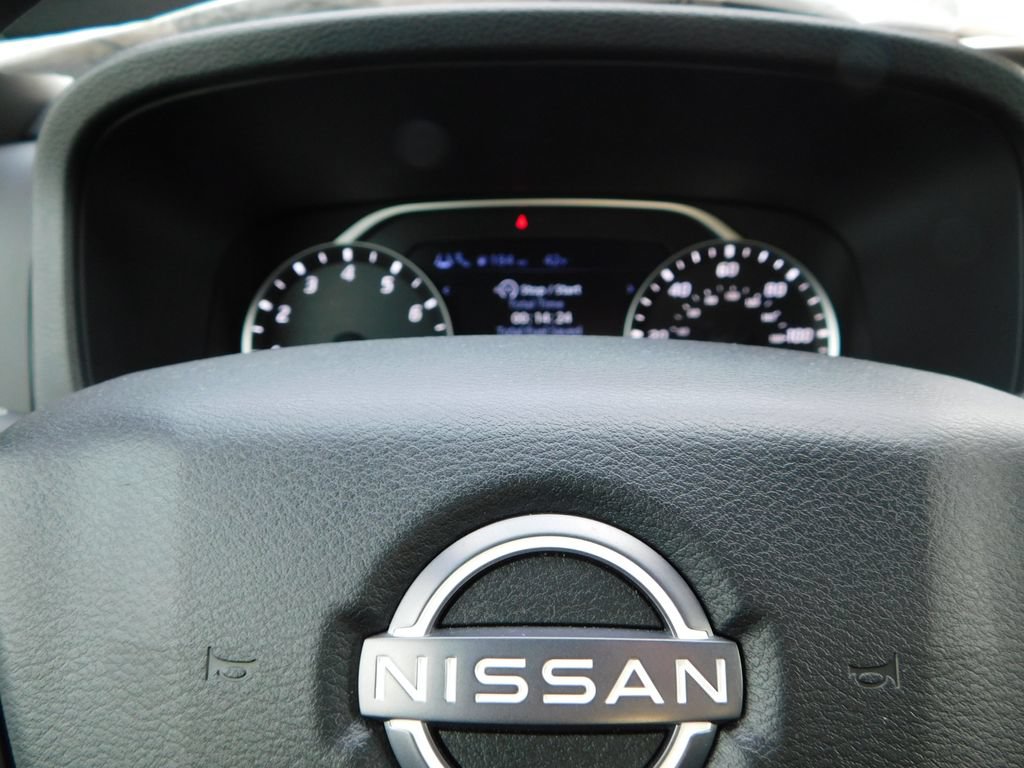 Used 2024 Nissan Frontier SV w/ Hardbody Edition AWD/4WD image 40