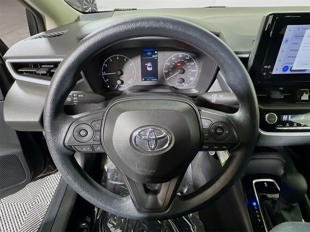 Used 2025 Toyota Corolla LE image 11