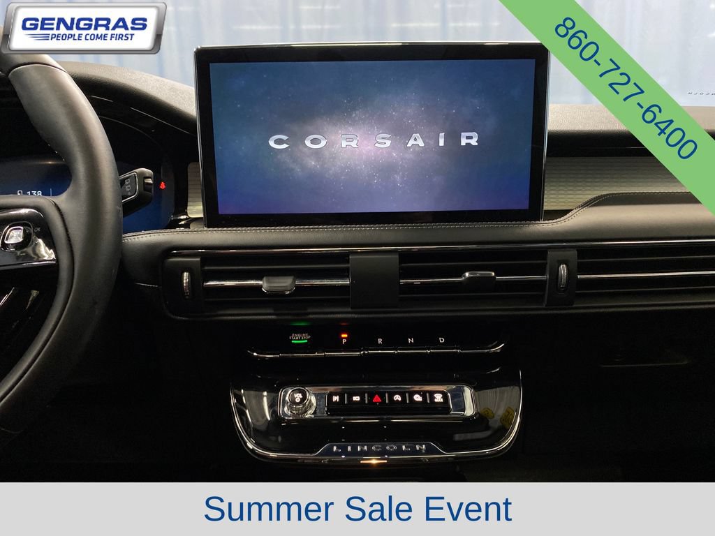 Used 2025 Lincoln Corsair AWD w/ Equipment Group 101A image 17