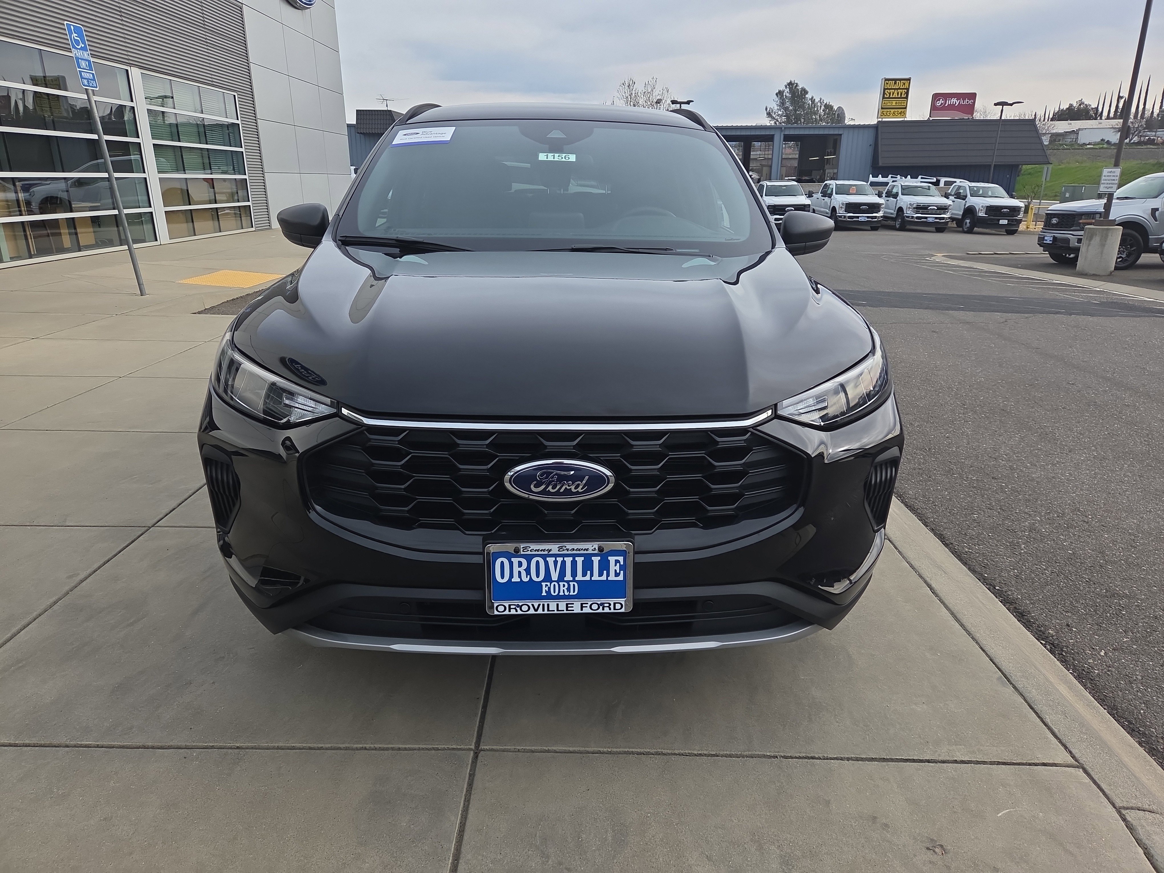 Used 2025 Ford Escape ST-Line image 8