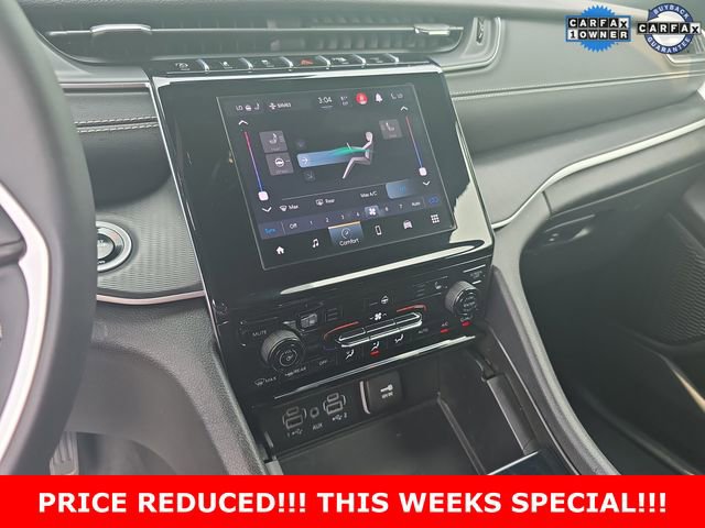 Used 2024 Jeep Grand Cherokee Altitude image 21
