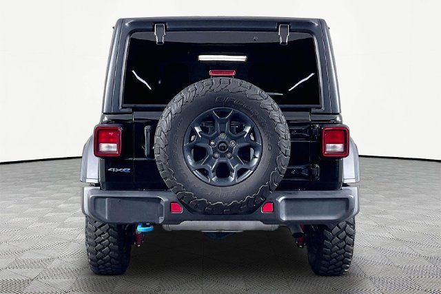 Used 2023 Jeep Wrangler Unlimited w/ 8.4" Radio Group AWD/4WD image 5