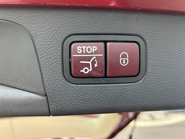 Used 2019 Mercedes-Benz GLC 300 image 7