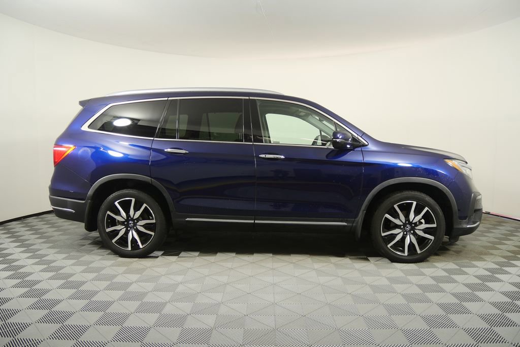 Used 2022 Honda Pilot Touring image 2