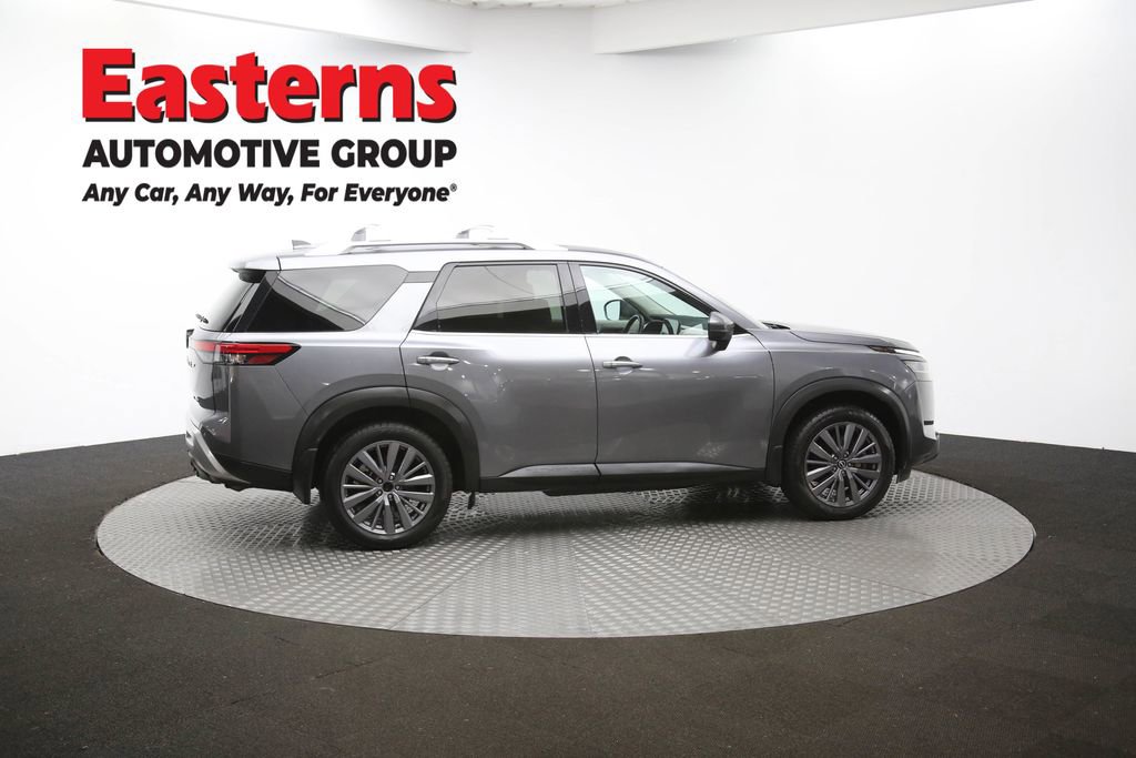 Used 2023 Nissan Pathfinder SL w/ SL Premium Package image 44