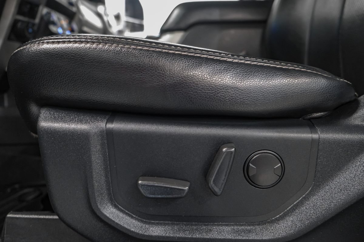 Used 2021 Ford F450 Lariat w/ Lariat Ultimate Package AWD/4WD image 34