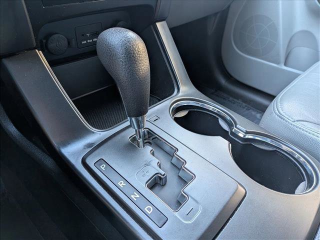 Used 2011 Kia Sorento LX image 16