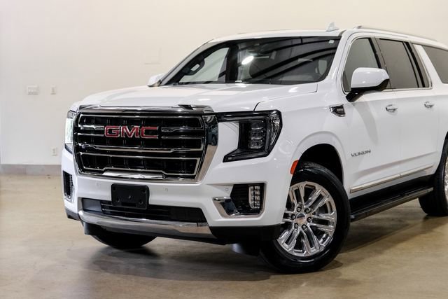 Used 2021 GMC Yukon XL SLT w/ Rear Media and Nav Package AWD/4WD image 17