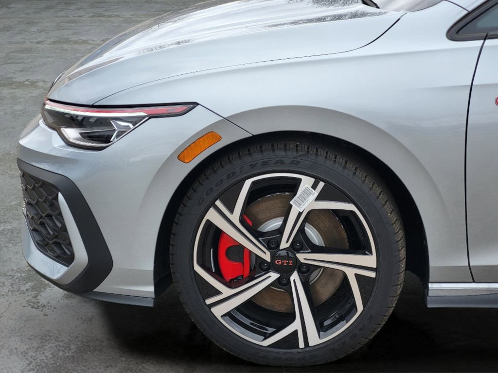 New 2026 Volkswagen GTI SE FWD image 20